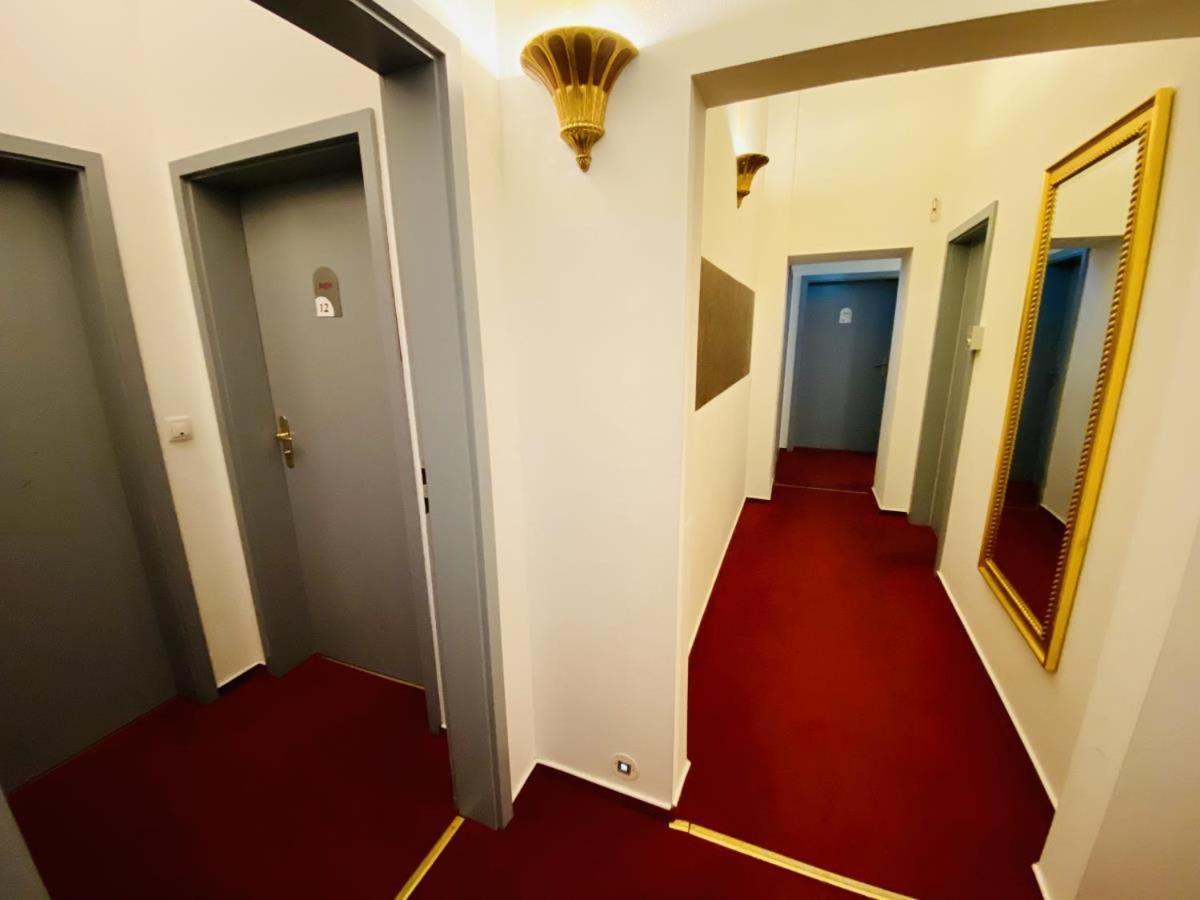 Doppelzimmer Zapfhahn, Direkt Am Alten Strom Росток Екстериор снимка